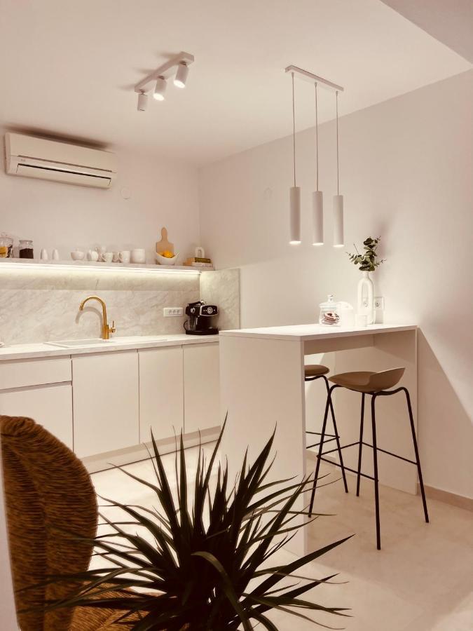 Oleander Apartment & Room Centar Hvar Town Eksteriør bilde