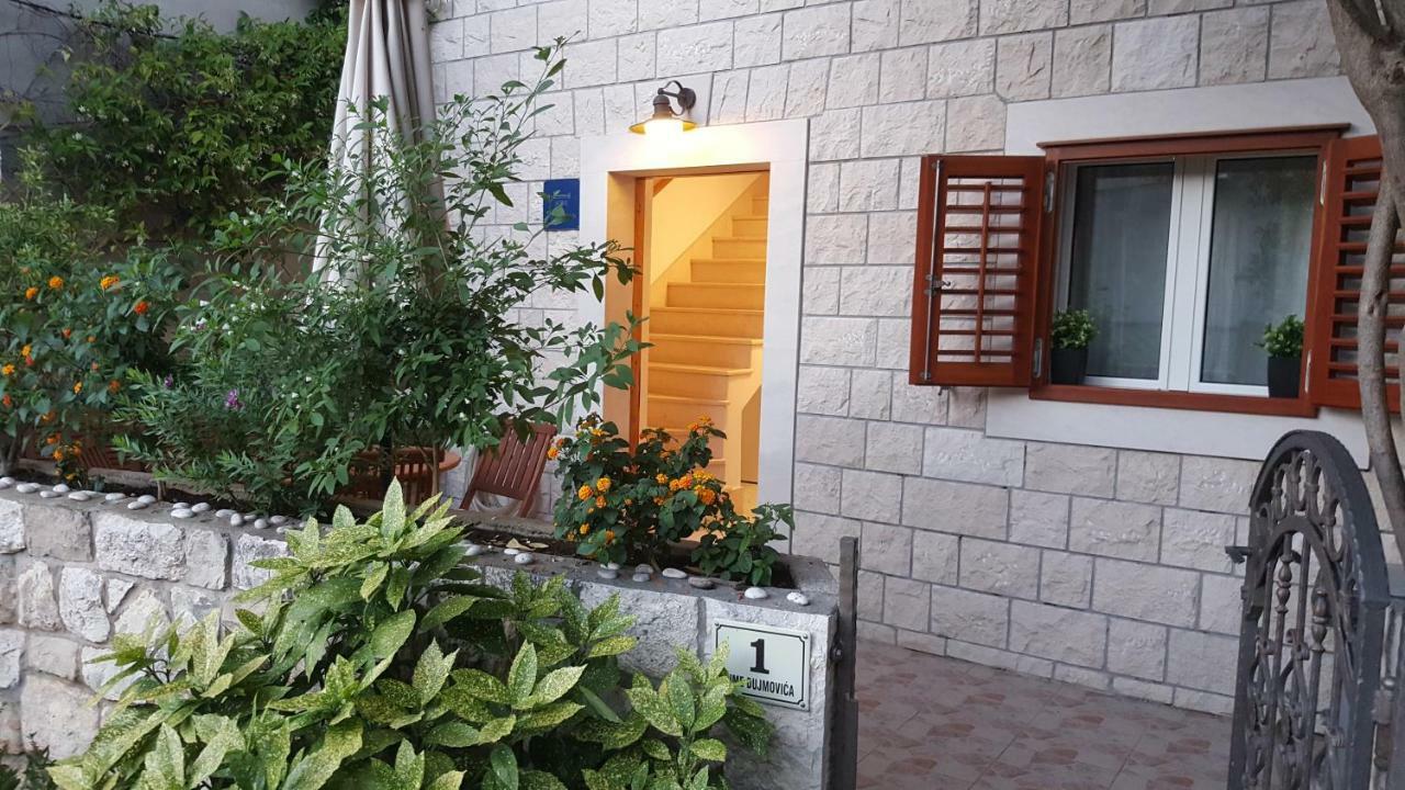 Oleander Apartment & Room Centar Hvar Town Eksteriør bilde